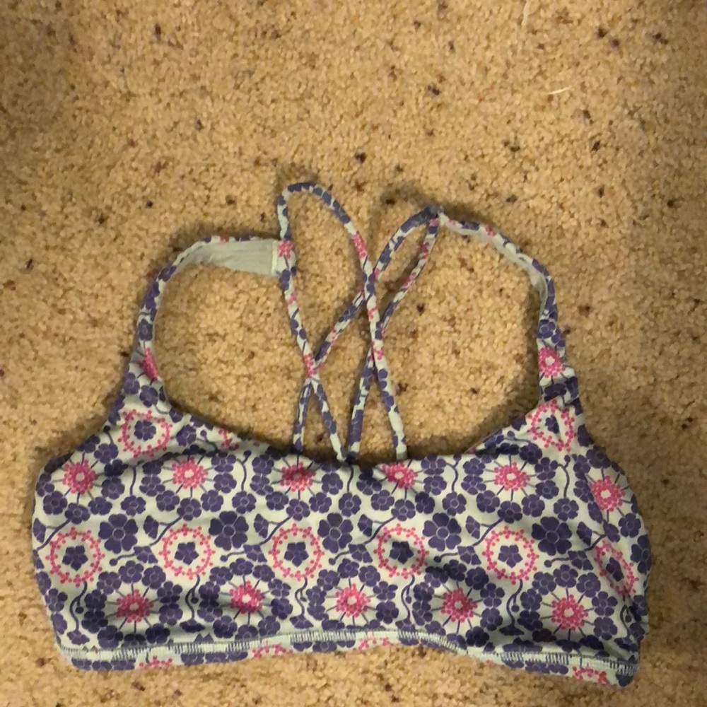 Lululemon bra